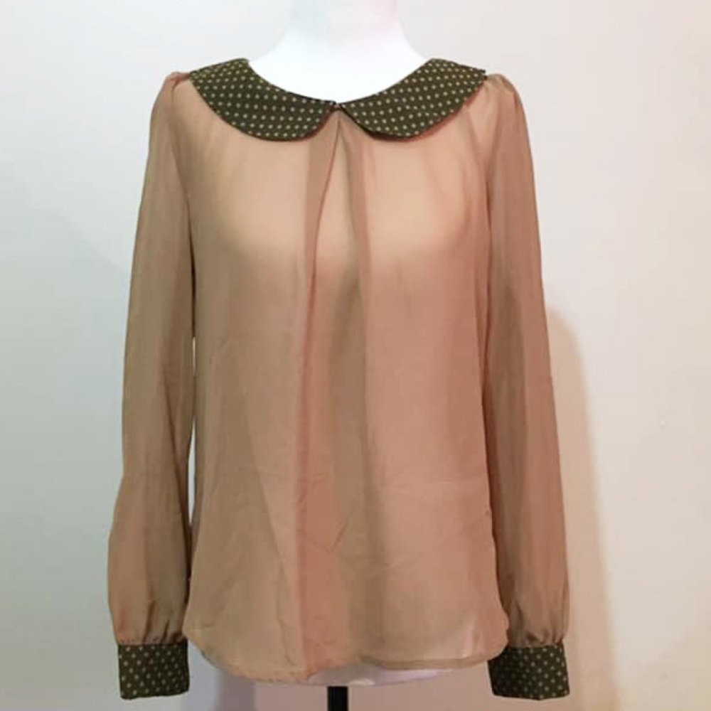 🍒5/$20🍒 Mine Sheer Tan Blouse